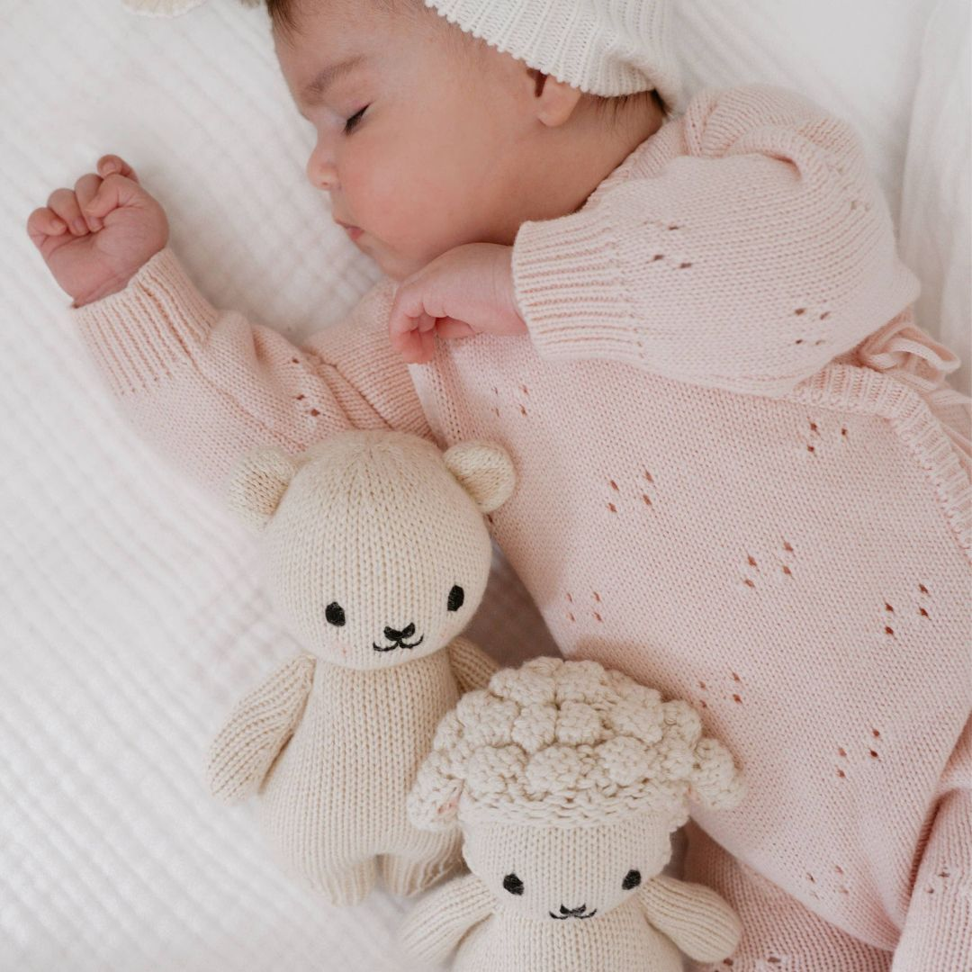 Baby girls (0-2 years)